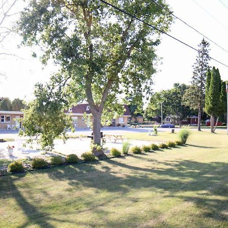 Walkerton Inn Motel 외부 사진
