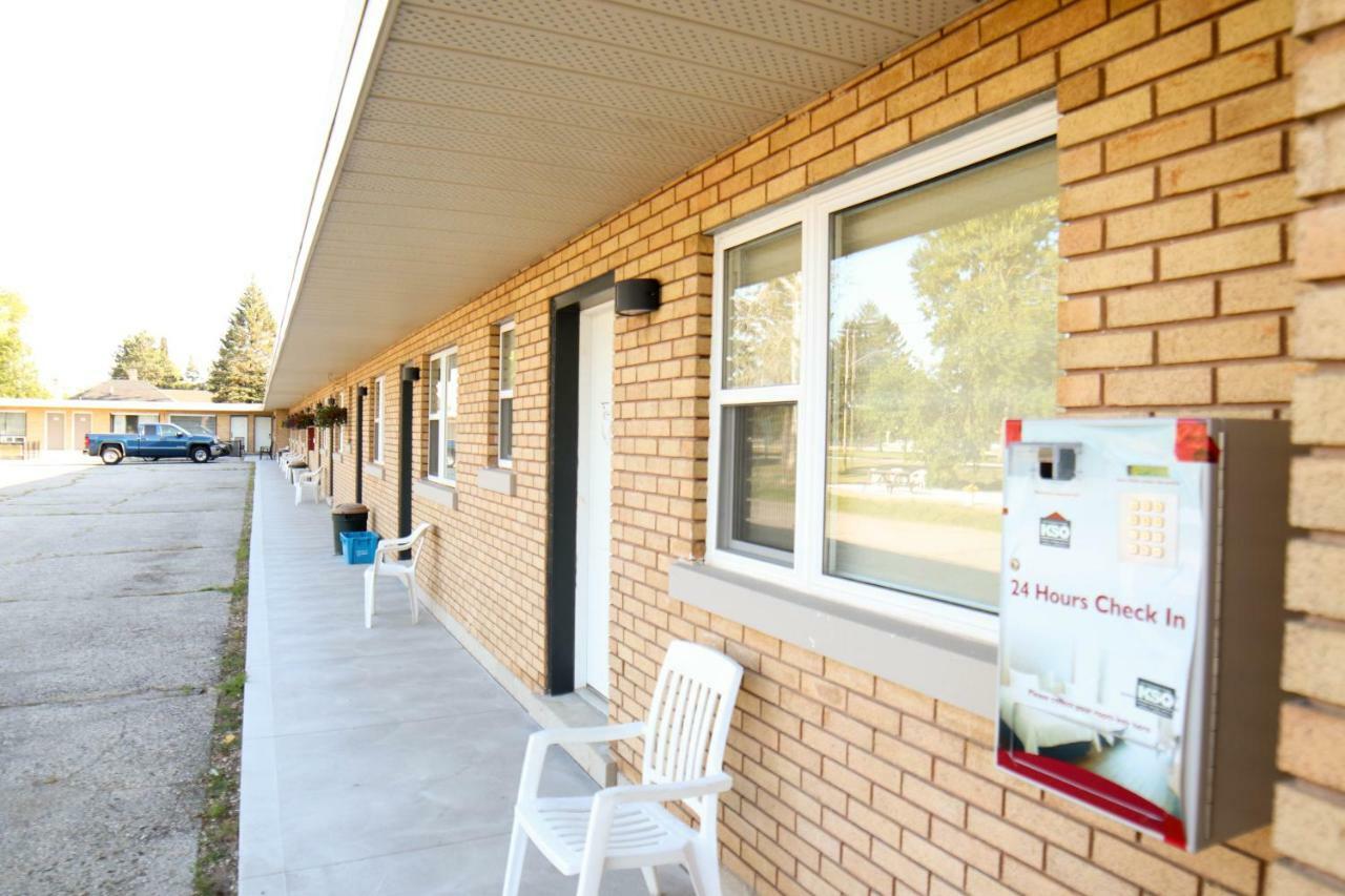 Walkerton Inn Motel 외부 사진