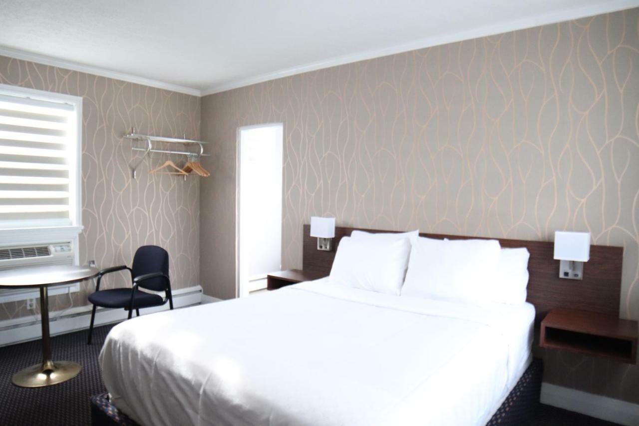 Walkerton Inn Motel 외부 사진